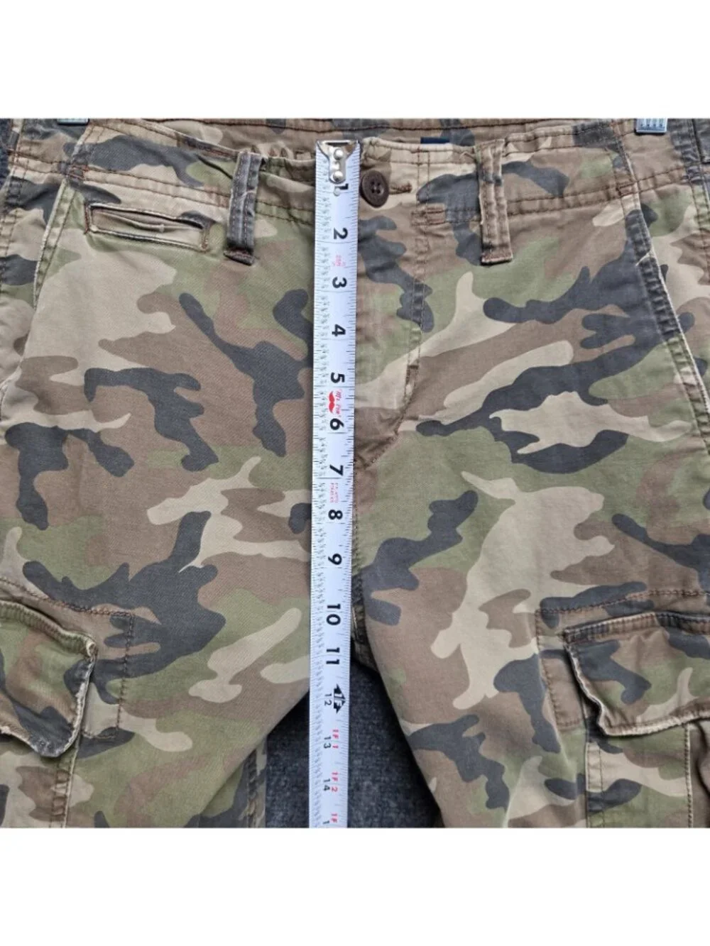 American Eagle Pants Mens 30x28 (Tag 30x32) Camo Slim Lived in Cargo Distressed